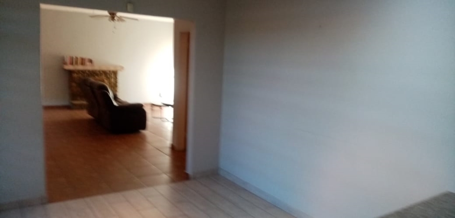 3 Bedroom Property for Sale in Meiringspark North West